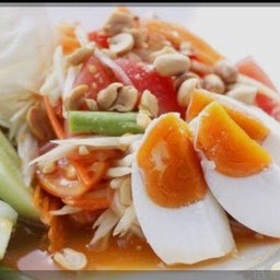 ตำไทยไข่เค็ม