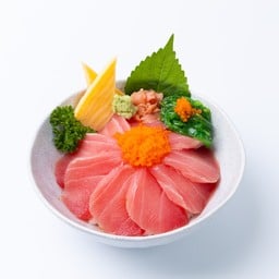 ข้าวหน้าปลาทูน่า