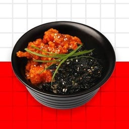 ข้าวไก่ทอด รสเผ็ด และสาหร่าย