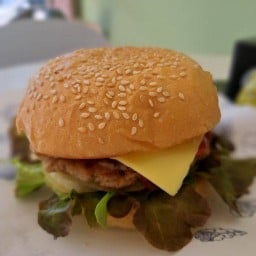 ขนมไทยปิติอัมพวา&Pitiamphawakitchen ชะอำ เพชรบุรี