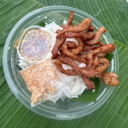 ข้าวสวย หมูกระเทียม