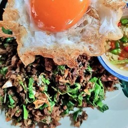 ข้าวผัดกะเพราเนื้อสับ (ไทยวากิว) Line Man