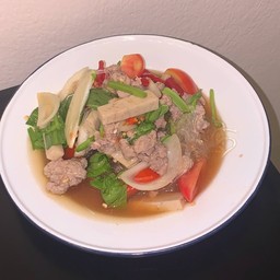 ยำวุ้นเส้นหมูสับ