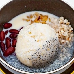 ไอติมใส่ไข่/น้ำแข็งใสร้านคุณยาย 1