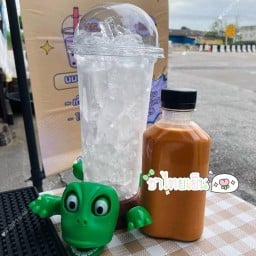 ชา กาแฟ นม ชงโฮมเมด และข้าวเหนียวหมู🐷 นวมินทร์ แลนด์