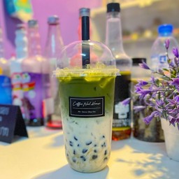 มัทฉะลาเต้+มุกบุกบราวชูก้า