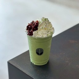 มัทฉะถั่วแดงปั่น (มีวิปครีม)