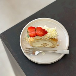 เค้กเชดด้าชีสโรล