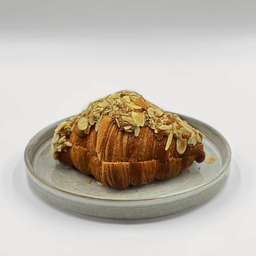 ครัวซองอัลมอนด์