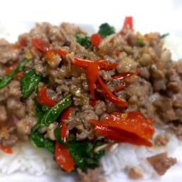 ข้าวกะเพราหมูสับ