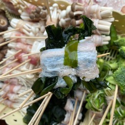 สามชั้นพันสาหร่ายวากาเมะ