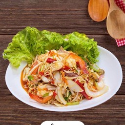 ร้านชากลมกล่อมหลังกองร้อย