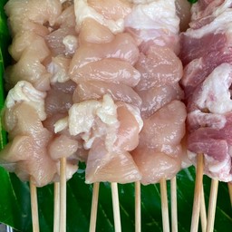 อกไก่ติดหนัง