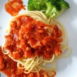 สปาเก็ตตีซอสมะเขือเทศ
