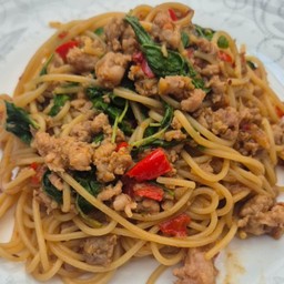 สปาเก็ตตี้ผัดกระเพรา