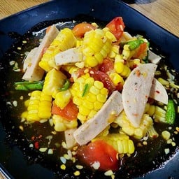 ตำข้าวโพดหมูยอ