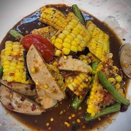ตำข้าวโพดปลาร้าหมูยอ