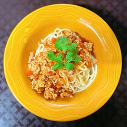 สปาเกตตี้ซอสหมูสับ