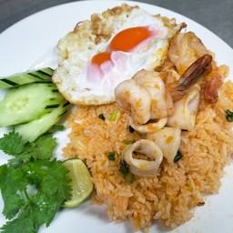 ข้าวผัดมันกุ้ง ทะเล