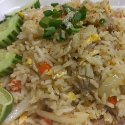ข้าวผัดหมู