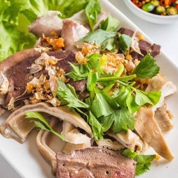 เครื่องในวัวลวกจิ้ม