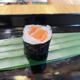 มากิแซลมอน