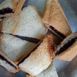 ขนมปังอบช็อคโกแลต