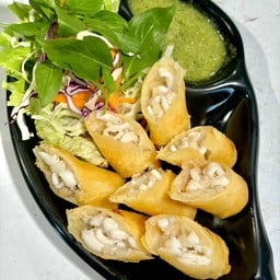 ปอเปี๊ยะปลาหมึก