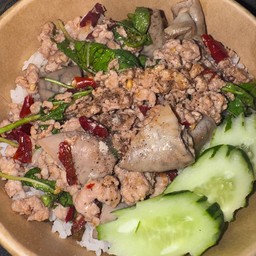 ข้าวกะเพราไส้อ่อน+หมูสับ