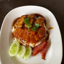 ข้าวหมูแดง+หมูกรอบ