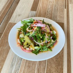 ยำผักกาดดอง