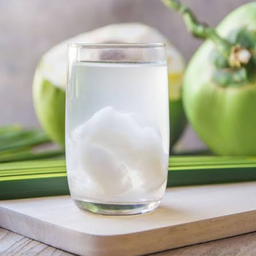 น้ำมะพร้าวน้ำหอมสด บ้านแพร้ว