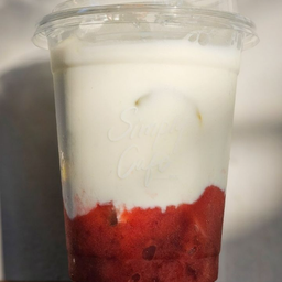 Fresh milk strawberry