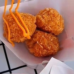 เกี๊ยวไก่กรอกระเบิด