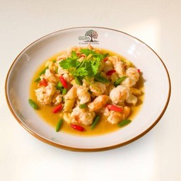 กุ้งผัดพริกขี้หนูสวน