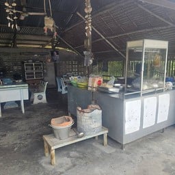 ก๋วยเตี๋ยวหมูโบราณ เจ้ต้อย