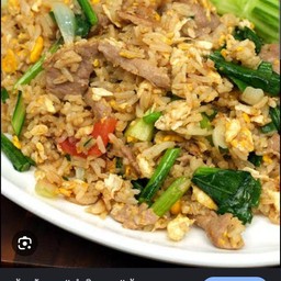 ข้าวผัดหมู
