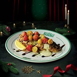 สเต๊กปลาเทราต์เรนโบว์เสิร์ฟคู่ซอสซีฟู้ดมาโย และบัลซามิก