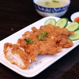คันกิม ข้าวมันไก่ ลำลูกกา -