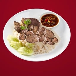 จิน ข้าวมันไก่ สาขาที่2 อาคารไทยซัมมิท