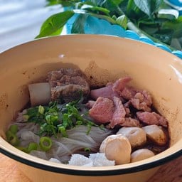 ก๋วยเตี๋ยวเรือ รวม หมู/เนื้อ
