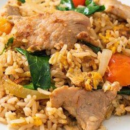 ข้าวผัดหมู