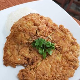 ข้าวไข่เจียว หมูสับ