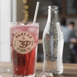 น้ำแดงโซดา