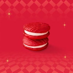 Red Velvet Whoopie Pie