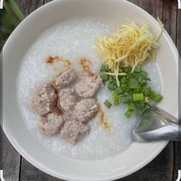 โจ๊กหมูสับ