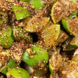 ยำมะนาวข้าวคั่ว