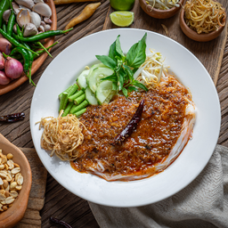 ครัวแม่ต้อย ขนมจีนน้ำยา -