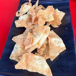 เกี๊ยวหมูเด้ง (14 ชิ้น)