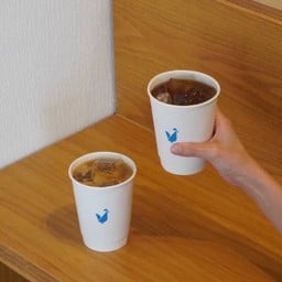 Black and white (ลดราคาพิเศษจาก 175 เหลือ 170 บาท)